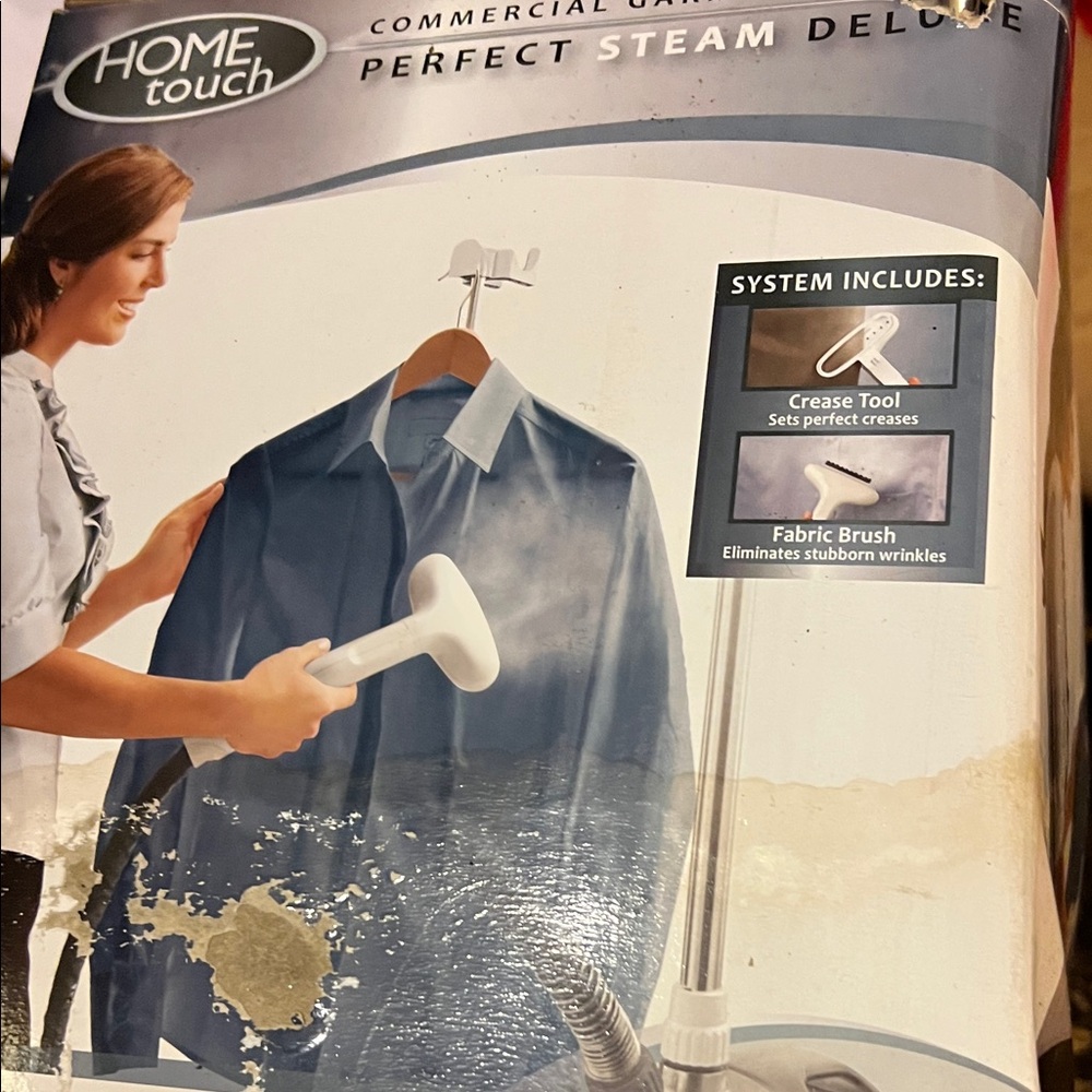 White Garment Steamer - Perfect Steam Deluxe - Picture 2 of 9